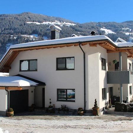 Appartement Alpina Zillertal Aschau Im Zillertal Dış mekan fotoğraf